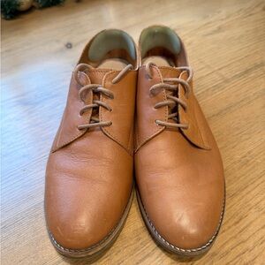 Classic Tan Leather Women’s Shoes